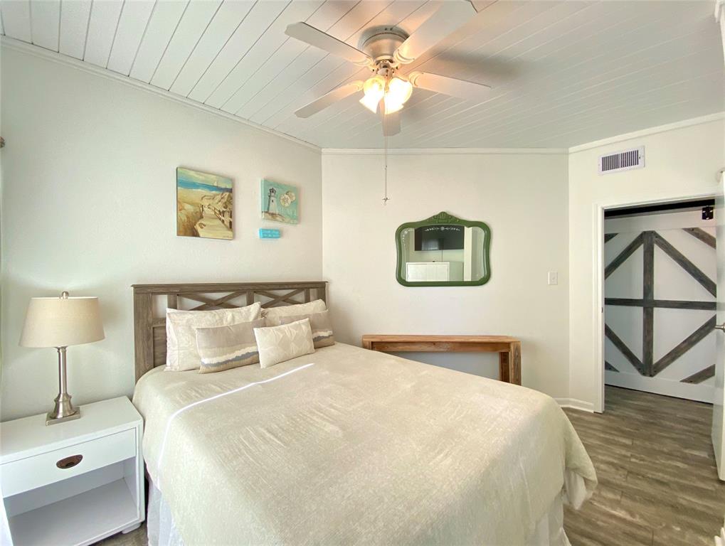 13663 2 Mutiny Lane, Galveston, Texas 77554, 3 Bedrooms Bedrooms, 6 Rooms Rooms,2 BathroomsBathrooms,Single-family,For Sale,Mutiny,62960826