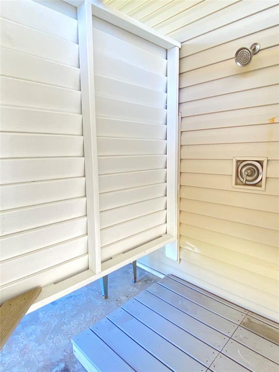13663 2 Mutiny Lane, Galveston, Texas 77554, 3 Bedrooms Bedrooms, 6 Rooms Rooms,2 BathroomsBathrooms,Single-family,For Sale,Mutiny,62960826