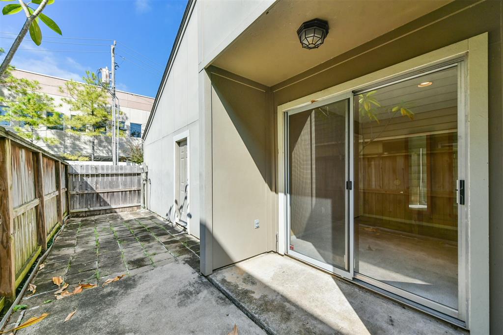 4404 2 Basswood Lane, Bellaire, Texas 77401, 3 Bedrooms Bedrooms, 7 Rooms Rooms,2 BathroomsBathrooms,Single-family,For Sale,Basswood,80721793
