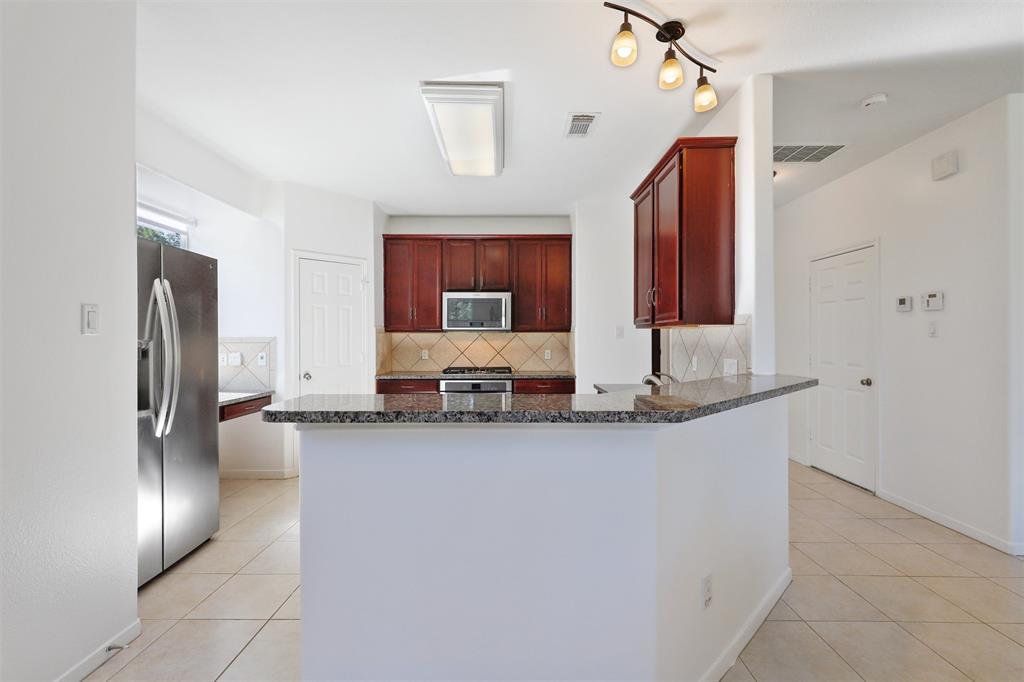 2205 2 Rocky Cove Court, Pearland, Texas 77584, 4 Bedrooms Bedrooms, 12 Rooms Rooms,2 BathroomsBathrooms,Single-family,For Sale,Rocky Cove,62582825