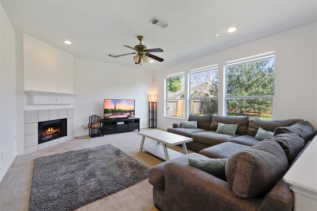 2205 2 Rocky Cove Court, Pearland, Texas 77584, 4 Bedrooms Bedrooms, 12 Rooms Rooms,2 BathroomsBathrooms,Single-family,For Sale,Rocky Cove,62582825