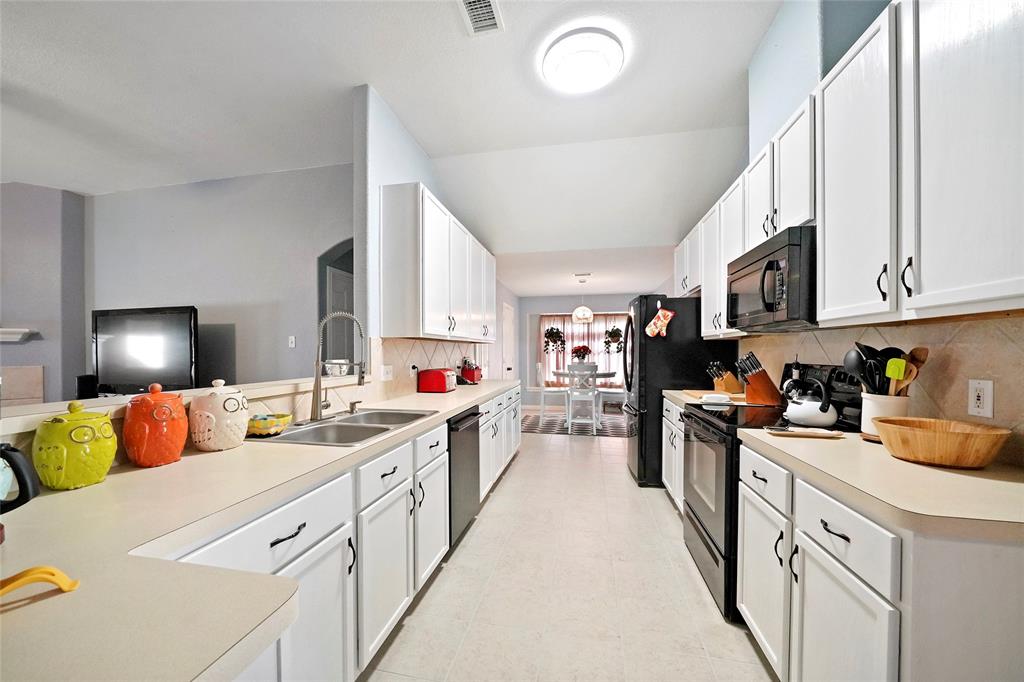 12207 1 Browning Drive, Montgomery, Texas 77356, 4 Bedrooms Bedrooms, 9 Rooms Rooms,2 BathroomsBathrooms,Single-family,For Sale,Browning,62089973