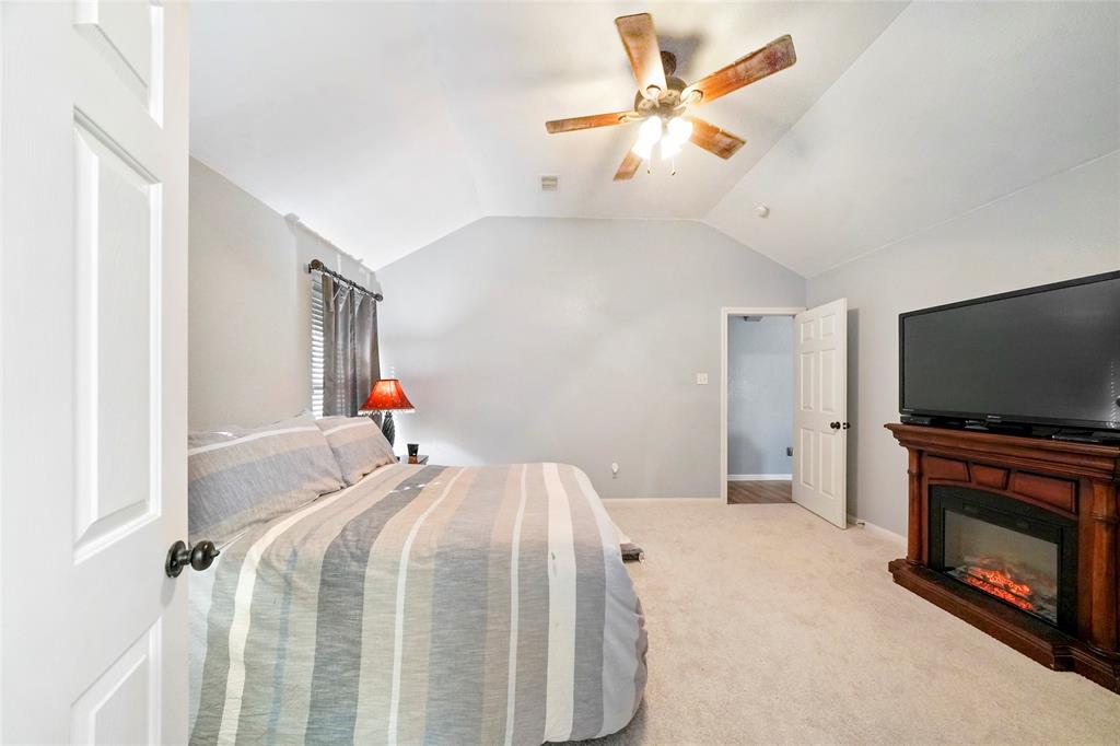 12207 1 Browning Drive, Montgomery, Texas 77356, 4 Bedrooms Bedrooms, 9 Rooms Rooms,2 BathroomsBathrooms,Single-family,For Sale,Browning,62089973