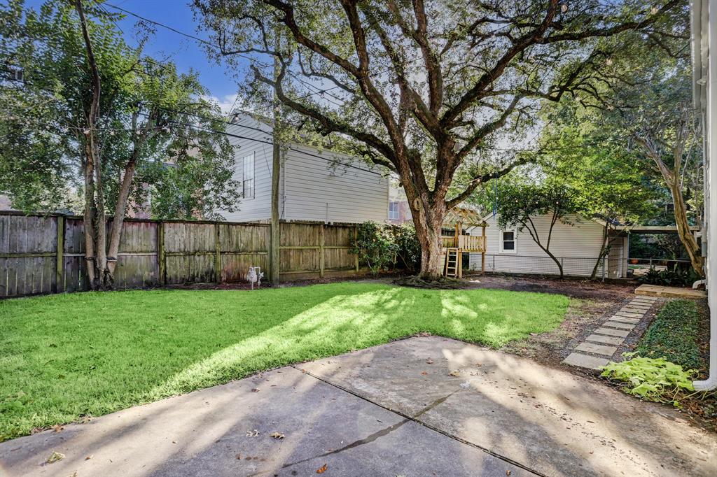 2125 2 Goldsmith Street, Houston, Texas 77030, 5 Bedrooms Bedrooms, 12 Rooms Rooms,2 BathroomsBathrooms,Single-family,For Sale,Goldsmith,30533136