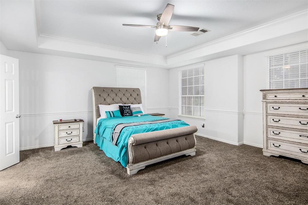 13801 2 Cove Landing Lane, Rosharon, Texas 77583, 5 Bedrooms Bedrooms, 9 Rooms Rooms,3 BathroomsBathrooms,Single-family,For Sale,Cove Landing,63541040