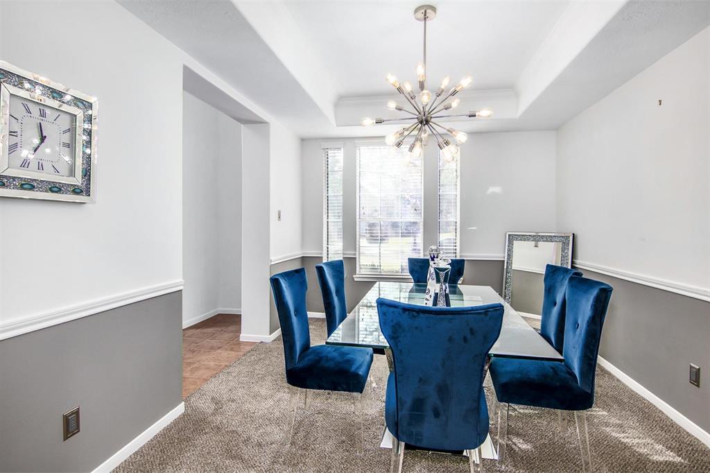 13801 2 Cove Landing Lane, Rosharon, Texas 77583, 5 Bedrooms Bedrooms, 9 Rooms Rooms,3 BathroomsBathrooms,Single-family,For Sale,Cove Landing,63541040