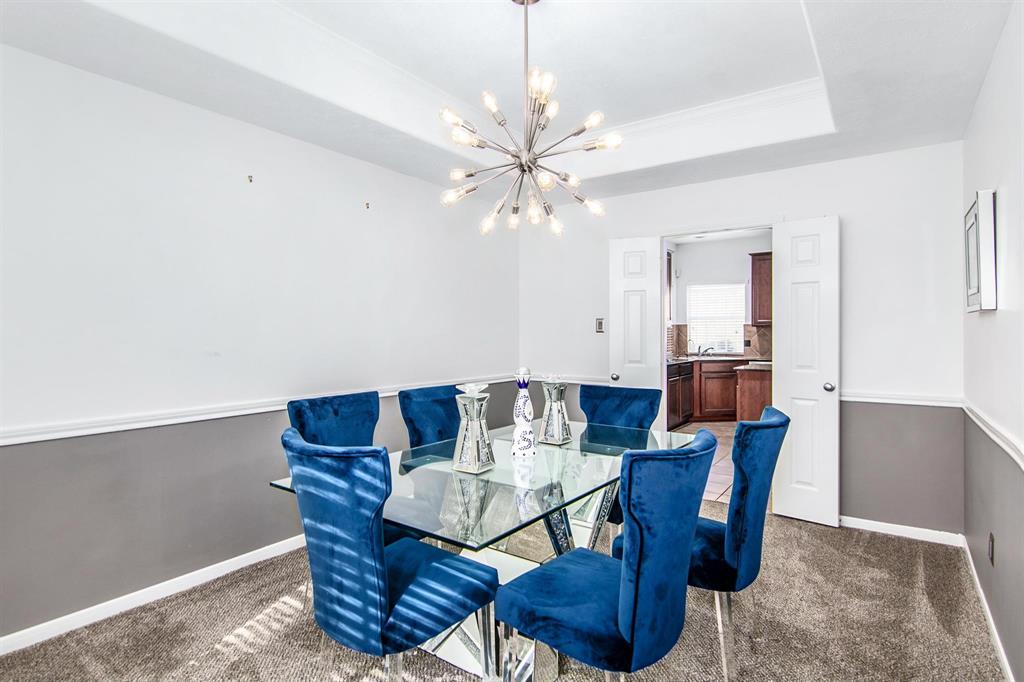 13801 2 Cove Landing Lane, Rosharon, Texas 77583, 5 Bedrooms Bedrooms, 9 Rooms Rooms,3 BathroomsBathrooms,Single-family,For Sale,Cove Landing,63541040