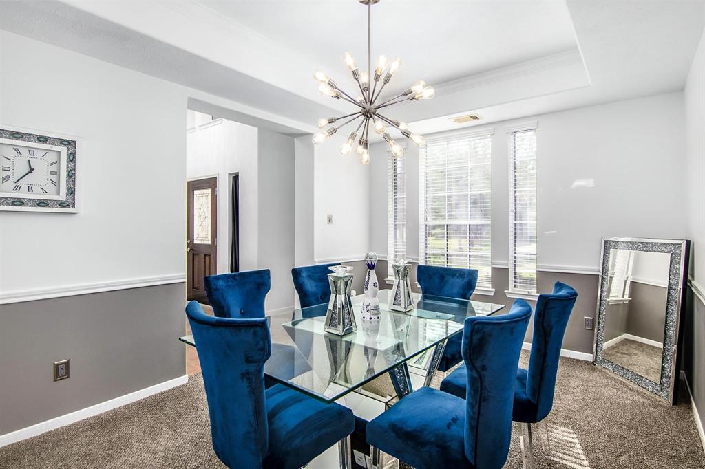 13801 2 Cove Landing Lane, Rosharon, Texas 77583, 5 Bedrooms Bedrooms, 9 Rooms Rooms,3 BathroomsBathrooms,Single-family,For Sale,Cove Landing,63541040