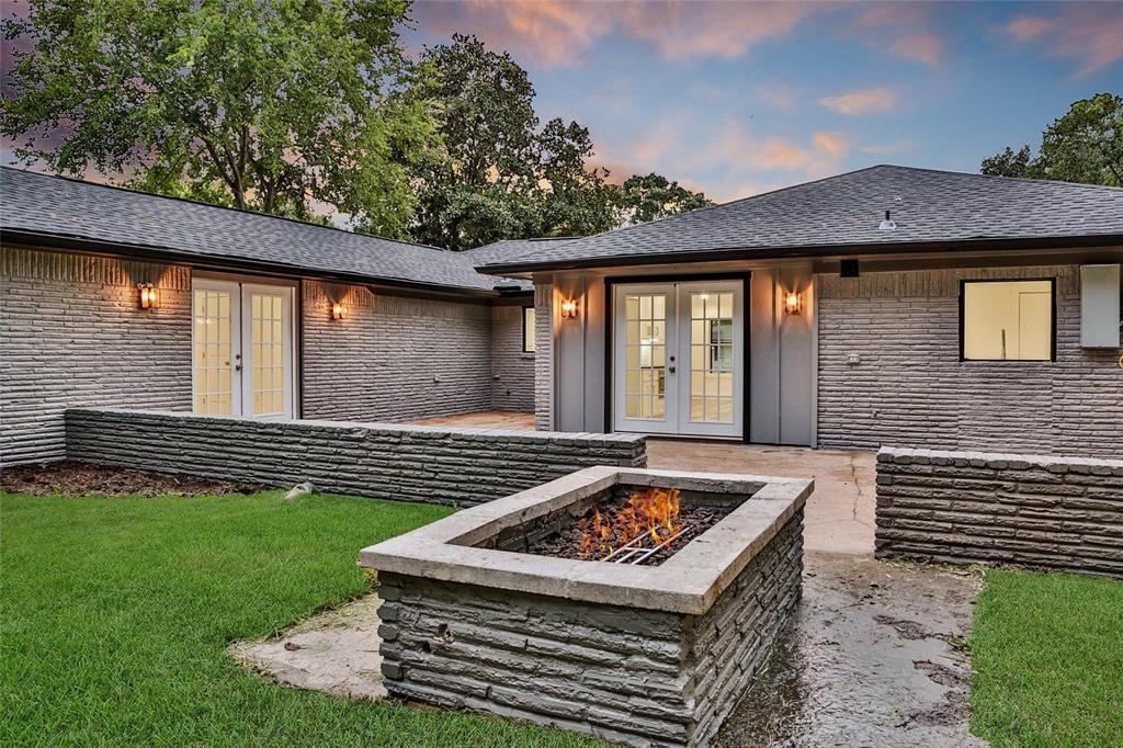 4634 1 Ella Boulevard, Houston, Texas 77018, 3 Bedrooms Bedrooms, 6 Rooms Rooms,2 BathroomsBathrooms,Single-family,For Sale,Ella,86398793