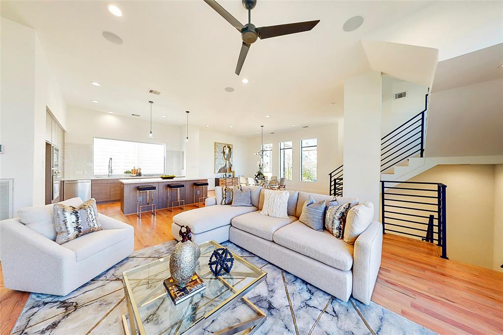 1436 3 W 24th St, Houston, Texas 77008, 3 Bedrooms Bedrooms, 3 Rooms Rooms,3 BathroomsBathrooms,Single-family,For Sale,W 24th St,65586865