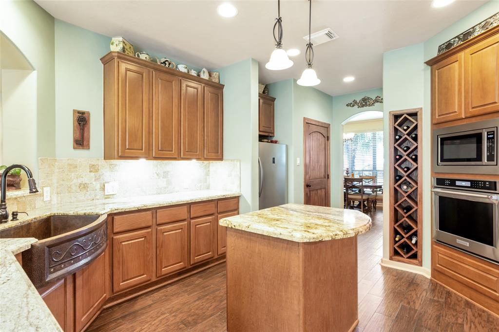 1218 2 Wildwood Lane, Katy, Texas 77494, 4 Bedrooms Bedrooms, 11 Rooms Rooms,3 BathroomsBathrooms,Single-family,For Sale,Wildwood,74774606