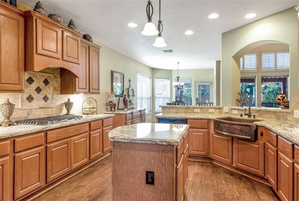 1218 2 Wildwood Lane, Katy, Texas 77494, 4 Bedrooms Bedrooms, 11 Rooms Rooms,3 BathroomsBathrooms,Single-family,For Sale,Wildwood,74774606