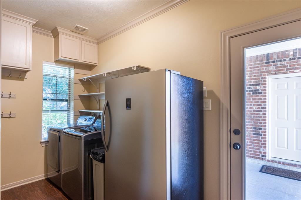 1218 2 Wildwood Lane, Katy, Texas 77494, 4 Bedrooms Bedrooms, 11 Rooms Rooms,3 BathroomsBathrooms,Single-family,For Sale,Wildwood,74774606