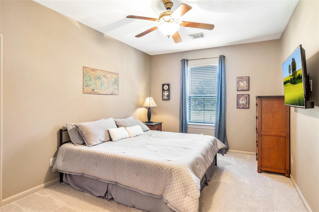 1218 2 Wildwood Lane, Katy, Texas 77494, 4 Bedrooms Bedrooms, 11 Rooms Rooms,3 BathroomsBathrooms,Single-family,For Sale,Wildwood,74774606