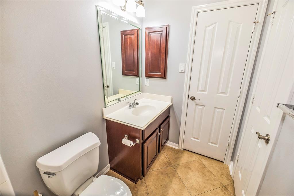 1702 2 Davison Court, League City, Texas 77573, 5 Bedrooms Bedrooms, 10 Rooms Rooms,4 BathroomsBathrooms,Single-family,For Sale,Davison,67108969