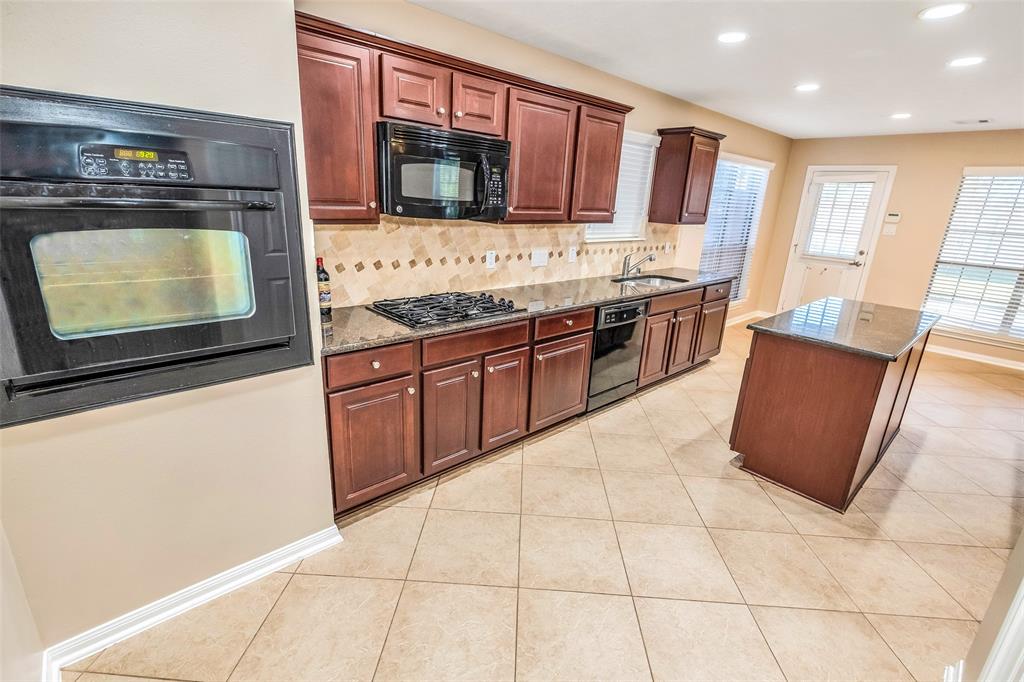 1702 2 Davison Court, League City, Texas 77573, 5 Bedrooms Bedrooms, 10 Rooms Rooms,4 BathroomsBathrooms,Single-family,For Sale,Davison,67108969