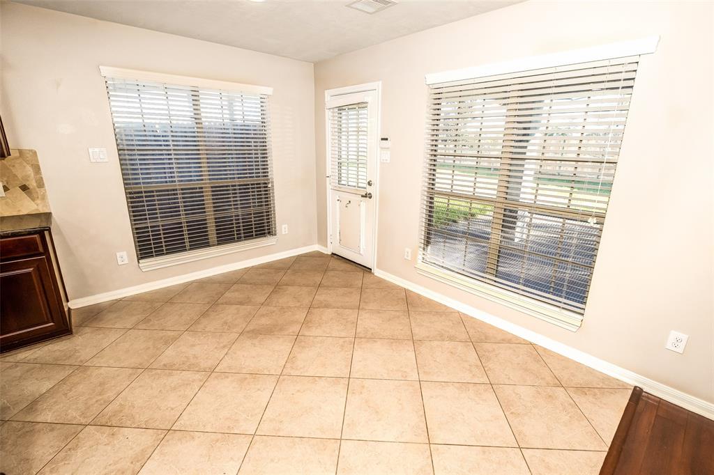 1702 2 Davison Court, League City, Texas 77573, 5 Bedrooms Bedrooms, 10 Rooms Rooms,4 BathroomsBathrooms,Single-family,For Sale,Davison,67108969
