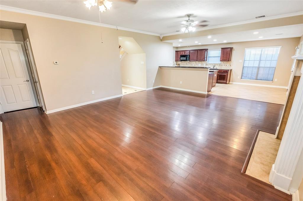 1702 2 Davison Court, League City, Texas 77573, 5 Bedrooms Bedrooms, 10 Rooms Rooms,4 BathroomsBathrooms,Single-family,For Sale,Davison,67108969
