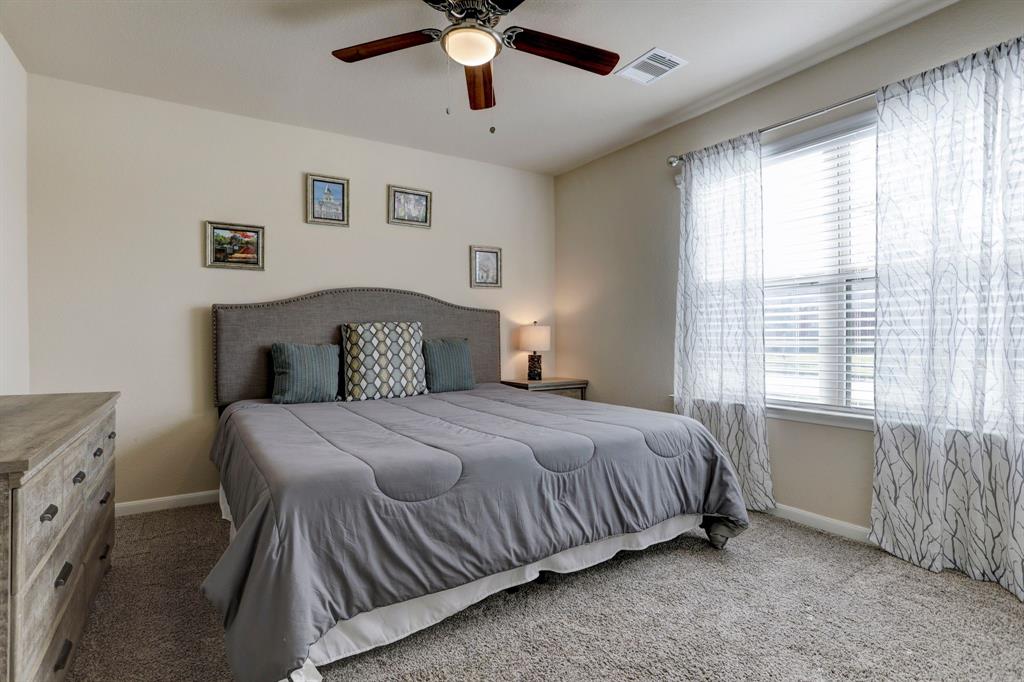 70 2 Rodeo Crest Drive, Manvel, Texas 77578, 5 Bedrooms Bedrooms, 10 Rooms Rooms,3 BathroomsBathrooms,Single-family,For Sale,Rodeo Crest,70020157