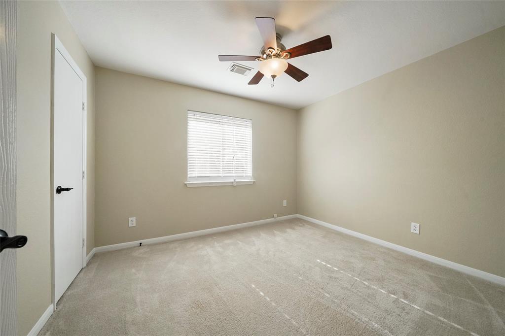 9311 1 Comanche Peak Lane, Houston, Texas 77089, 4 Bedrooms Bedrooms, 6 Rooms Rooms,2 BathroomsBathrooms,Single-family,For Sale,Comanche Peak,66533548