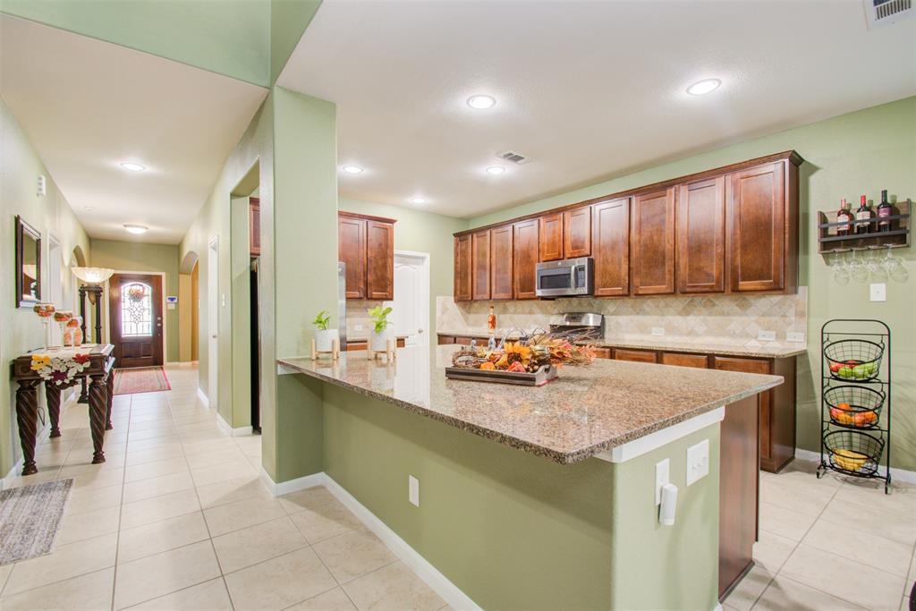 25315 2 Terrain Park Drive, Spring, Texas 77373, 4 Bedrooms Bedrooms, 10 Rooms Rooms,3 BathroomsBathrooms,Single-family,For Sale,Terrain Park,89348887