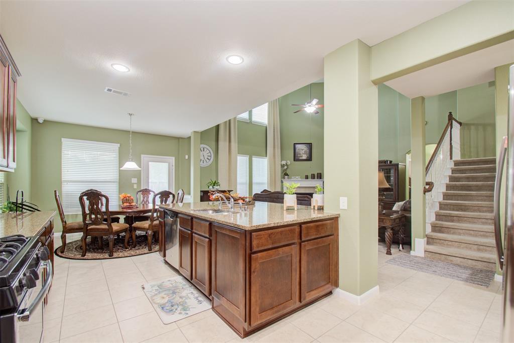 25315 2 Terrain Park Drive, Spring, Texas 77373, 4 Bedrooms Bedrooms, 10 Rooms Rooms,3 BathroomsBathrooms,Single-family,For Sale,Terrain Park,89348887