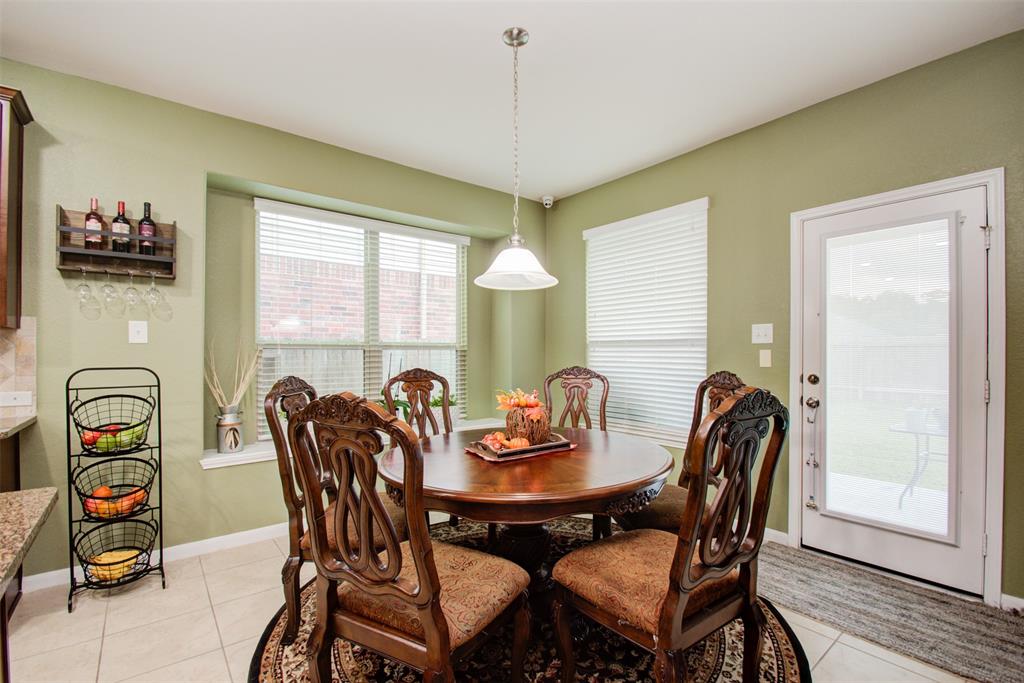 25315 2 Terrain Park Drive, Spring, Texas 77373, 4 Bedrooms Bedrooms, 10 Rooms Rooms,3 BathroomsBathrooms,Single-family,For Sale,Terrain Park,89348887