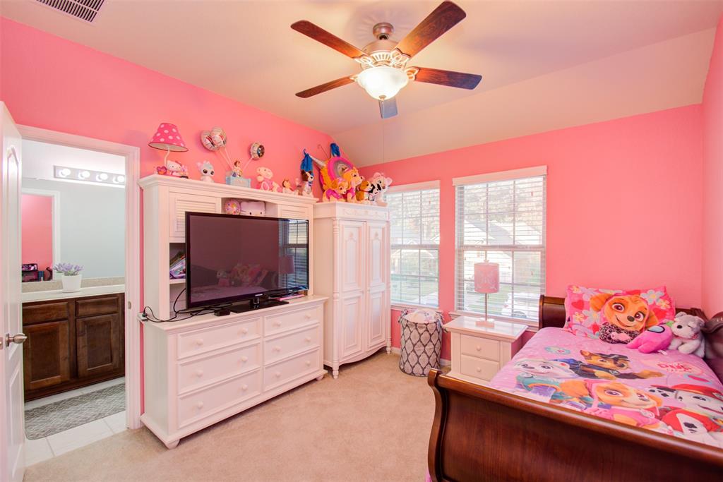 25315 2 Terrain Park Drive, Spring, Texas 77373, 4 Bedrooms Bedrooms, 10 Rooms Rooms,3 BathroomsBathrooms,Single-family,For Sale,Terrain Park,89348887