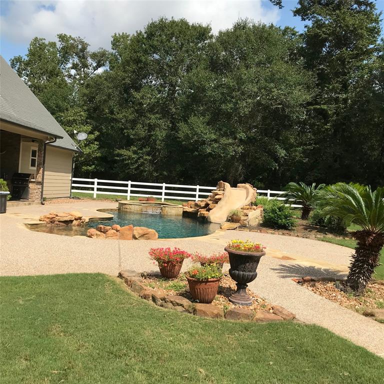 8295 2 Hills Parkway, Montgomery, Texas 77316, 4 Bedrooms Bedrooms, 13 Rooms Rooms,4 BathroomsBathrooms,Single-family,For Sale,Hills,7977337