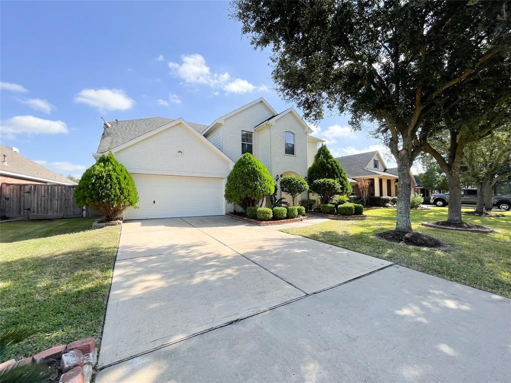 16206 2 Wilmington Park Lane, Houston, Texas 77084, 4 Bedrooms Bedrooms, 7 Rooms Rooms,2 BathroomsBathrooms,Single-family,For Sale,Wilmington Park,32320755