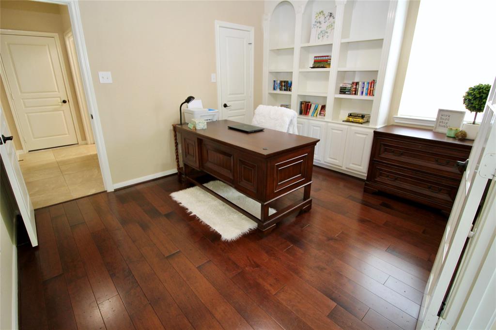 2520 2 Garnetfield Lane, Friendswood, Texas 77546, 4 Bedrooms Bedrooms, 12 Rooms Rooms,3 BathroomsBathrooms,Single-family,For Sale,Garnetfield,79878273
