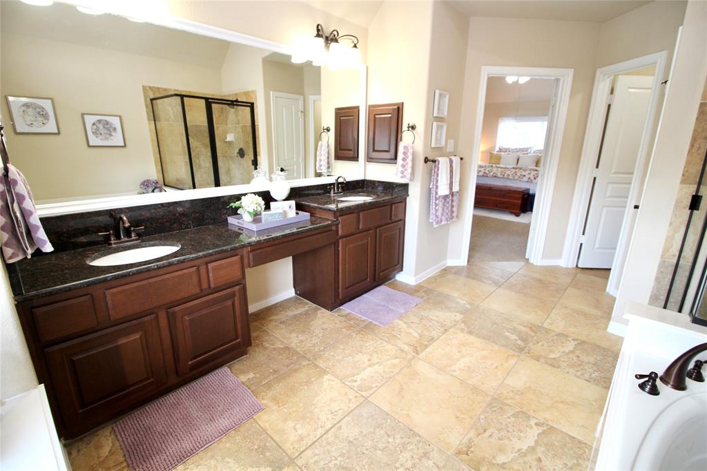 2520 2 Garnetfield Lane, Friendswood, Texas 77546, 4 Bedrooms Bedrooms, 12 Rooms Rooms,3 BathroomsBathrooms,Single-family,For Sale,Garnetfield,79878273