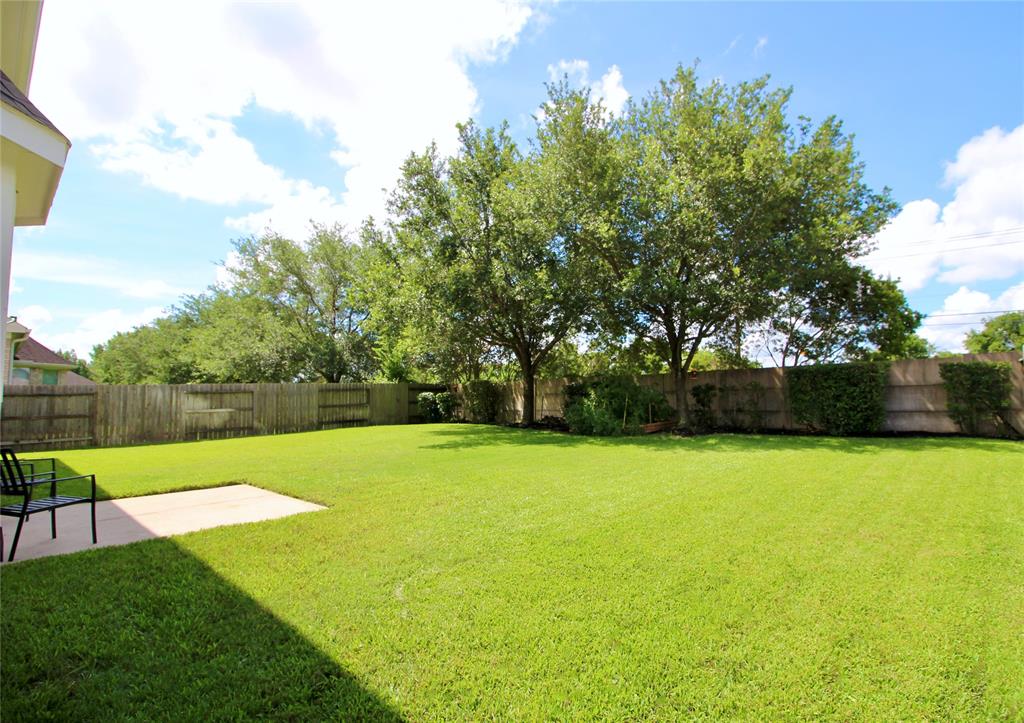 2520 2 Garnetfield Lane, Friendswood, Texas 77546, 4 Bedrooms Bedrooms, 12 Rooms Rooms,3 BathroomsBathrooms,Single-family,For Sale,Garnetfield,79878273