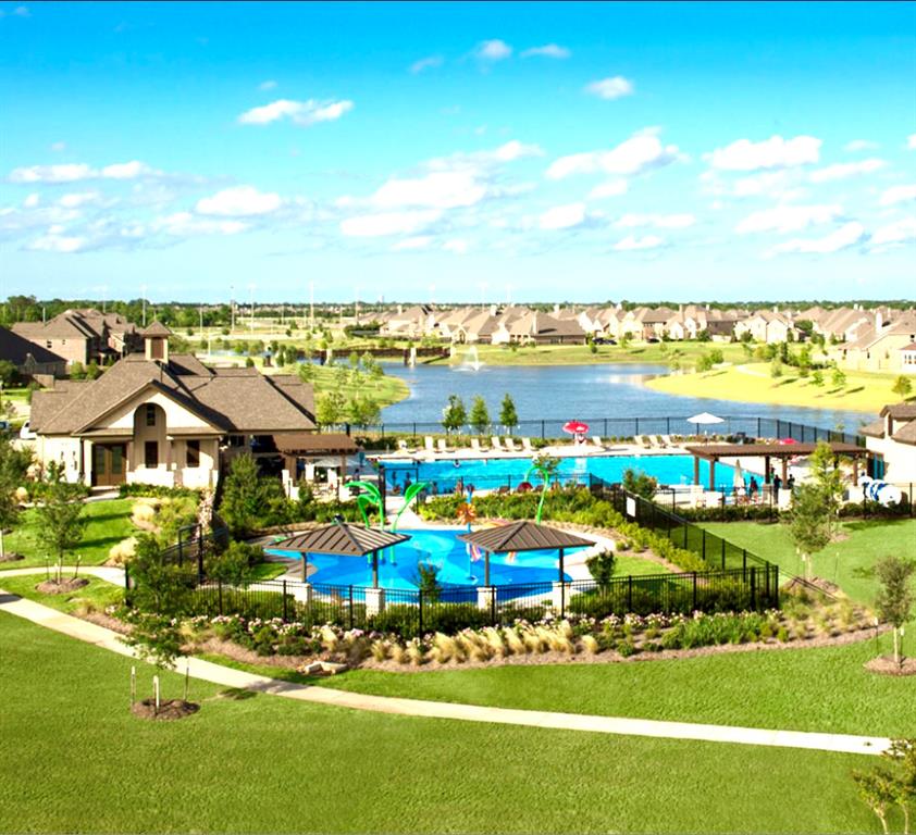2520 2 Garnetfield Lane, Friendswood, Texas 77546, 4 Bedrooms Bedrooms, 12 Rooms Rooms,3 BathroomsBathrooms,Single-family,For Sale,Garnetfield,79878273