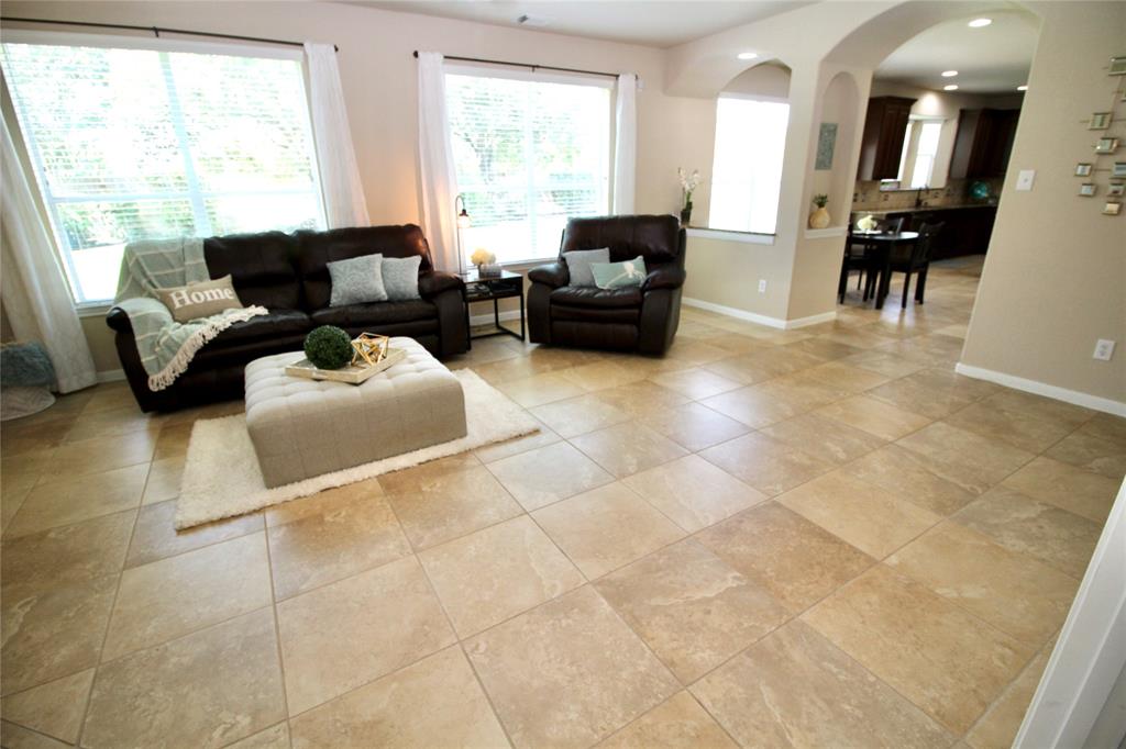 2520 2 Garnetfield Lane, Friendswood, Texas 77546, 4 Bedrooms Bedrooms, 12 Rooms Rooms,3 BathroomsBathrooms,Single-family,For Sale,Garnetfield,79878273