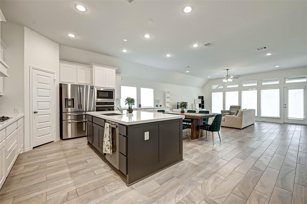 29122 1 Lantana Ridge Court, Fulshear, Texas 77441, 4 Bedrooms Bedrooms, 5 Rooms Rooms,3 BathroomsBathrooms,Single-family,For Sale,Lantana Ridge,75789898