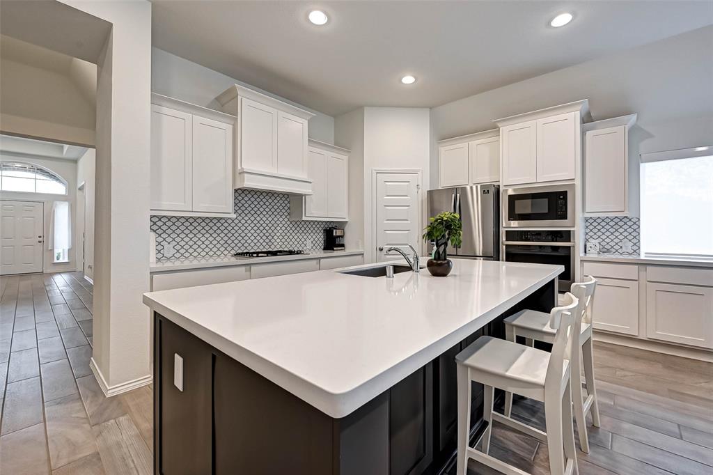 29122 1 Lantana Ridge Court, Fulshear, Texas 77441, 4 Bedrooms Bedrooms, 5 Rooms Rooms,3 BathroomsBathrooms,Single-family,For Sale,Lantana Ridge,75789898