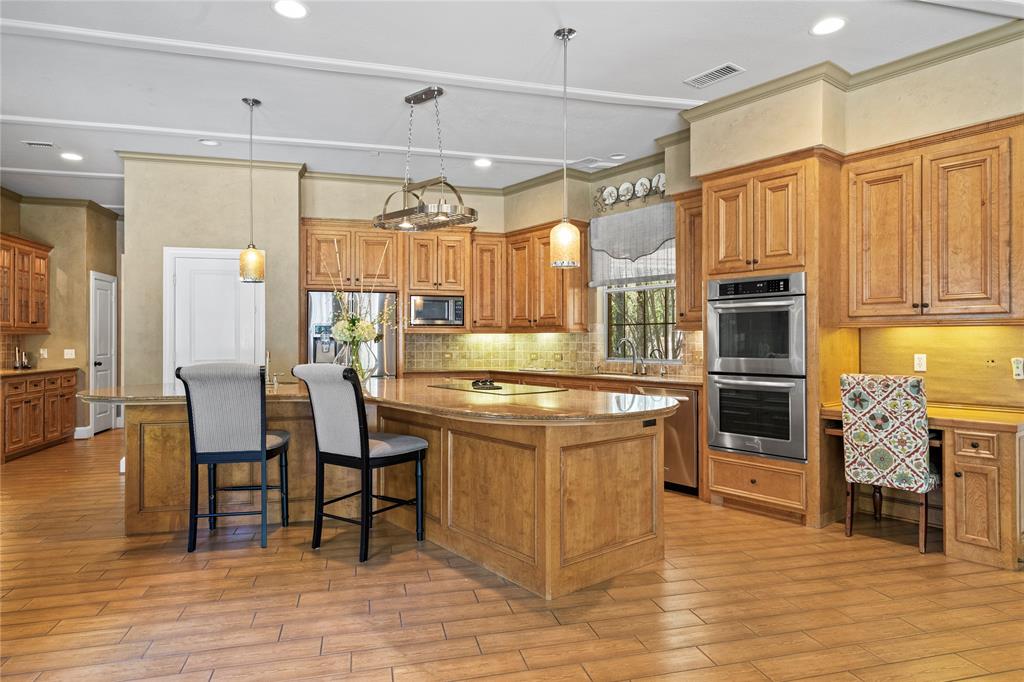 74 2 Thymewood Place, The Woodlands, Texas 77382, 5 Bedrooms Bedrooms, 12 Rooms Rooms,6 BathroomsBathrooms,Single-family,For Sale,Thymewood,68489882