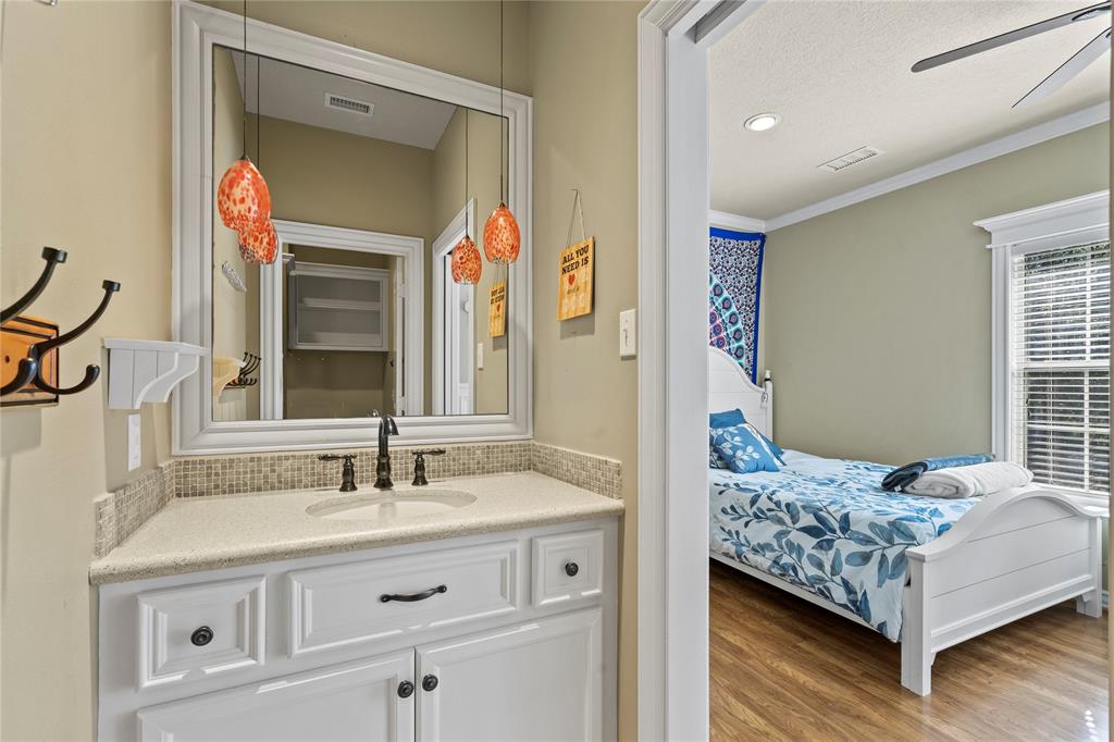 74 2 Thymewood Place, The Woodlands, Texas 77382, 5 Bedrooms Bedrooms, 12 Rooms Rooms,6 BathroomsBathrooms,Single-family,For Sale,Thymewood,68489882
