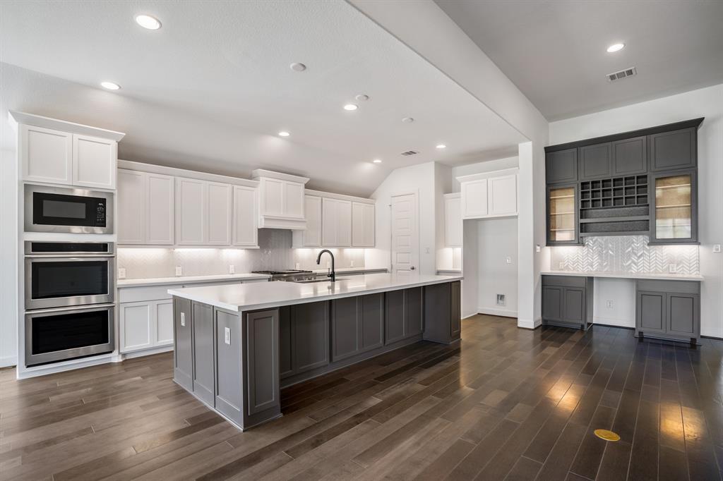 205 1 Patina Sorrel Drive, Montgomery, Texas 77316, 4 Bedrooms Bedrooms, 7 Rooms Rooms,3 BathroomsBathrooms,Single-family,For Sale,Patina Sorrel,46287160