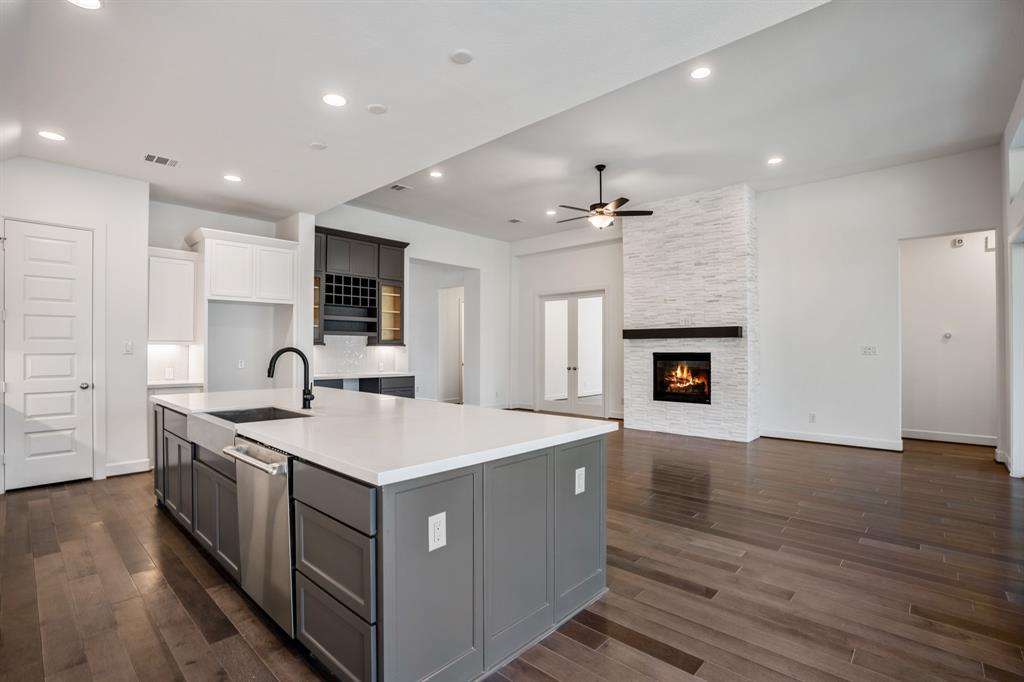 205 1 Patina Sorrel Drive, Montgomery, Texas 77316, 4 Bedrooms Bedrooms, 7 Rooms Rooms,3 BathroomsBathrooms,Single-family,For Sale,Patina Sorrel,46287160