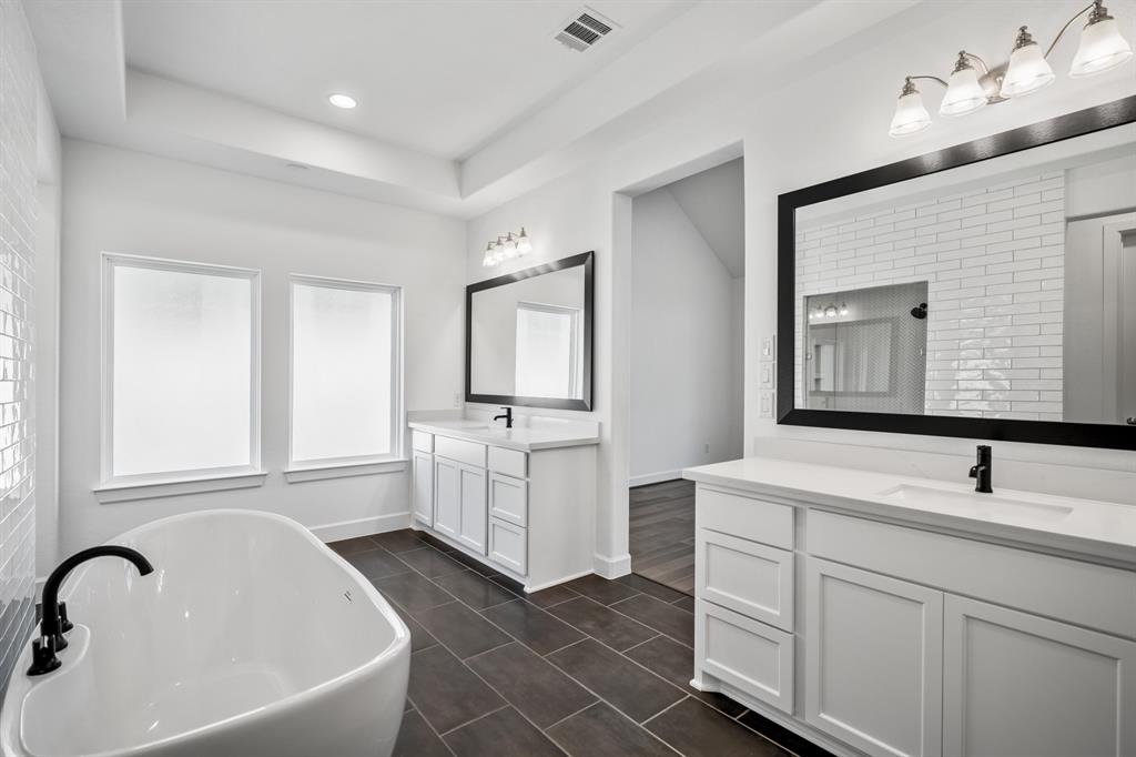 205 1 Patina Sorrel Drive, Montgomery, Texas 77316, 4 Bedrooms Bedrooms, 7 Rooms Rooms,3 BathroomsBathrooms,Single-family,For Sale,Patina Sorrel,46287160