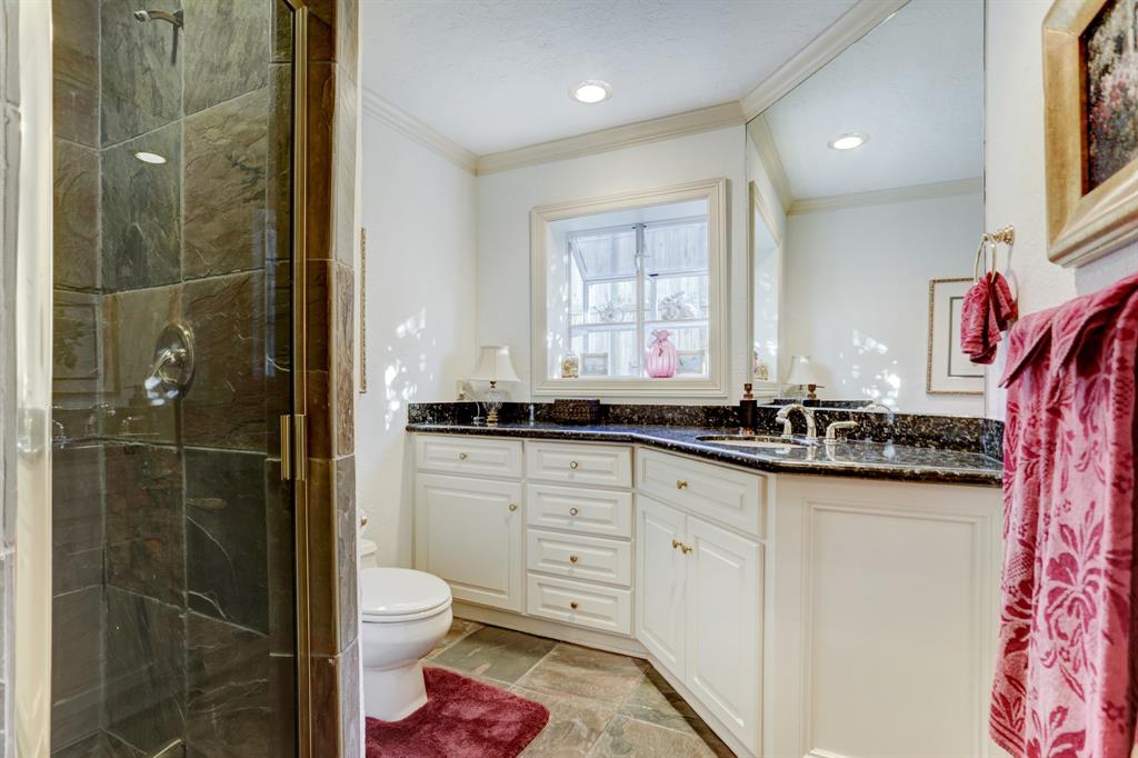 1131 2 Wirt Road, Houston, Texas 77055, 5 Bedrooms Bedrooms, 13 Rooms Rooms,4 BathroomsBathrooms,Single-family,For Sale,Wirt,88777626