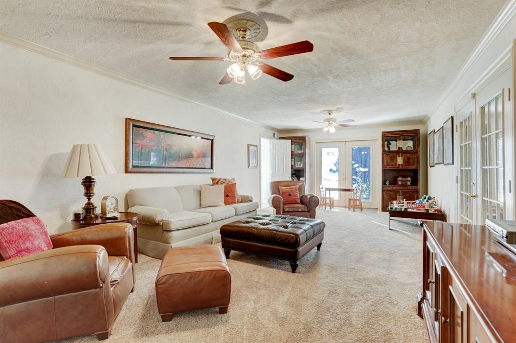 1131 2 Wirt Road, Houston, Texas 77055, 5 Bedrooms Bedrooms, 13 Rooms Rooms,4 BathroomsBathrooms,Single-family,For Sale,Wirt,88777626