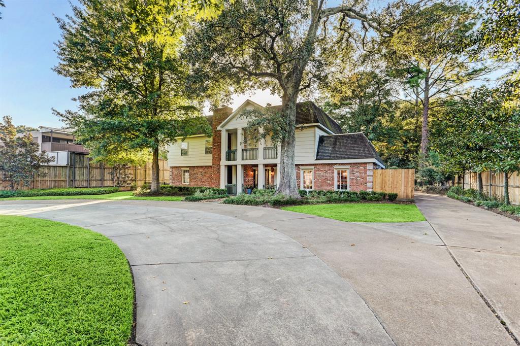 1131 2 Wirt Road, Houston, Texas 77055, 5 Bedrooms Bedrooms, 13 Rooms Rooms,4 BathroomsBathrooms,Single-family,For Sale,Wirt,88777626