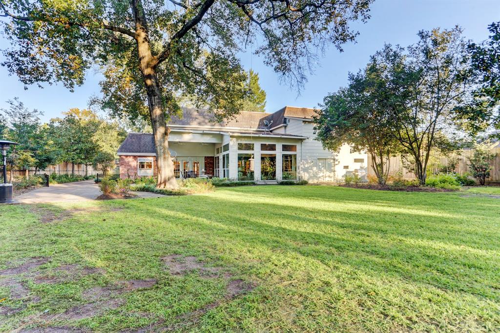 1131 2 Wirt Road, Houston, Texas 77055, 5 Bedrooms Bedrooms, 13 Rooms Rooms,4 BathroomsBathrooms,Single-family,For Sale,Wirt,88777626