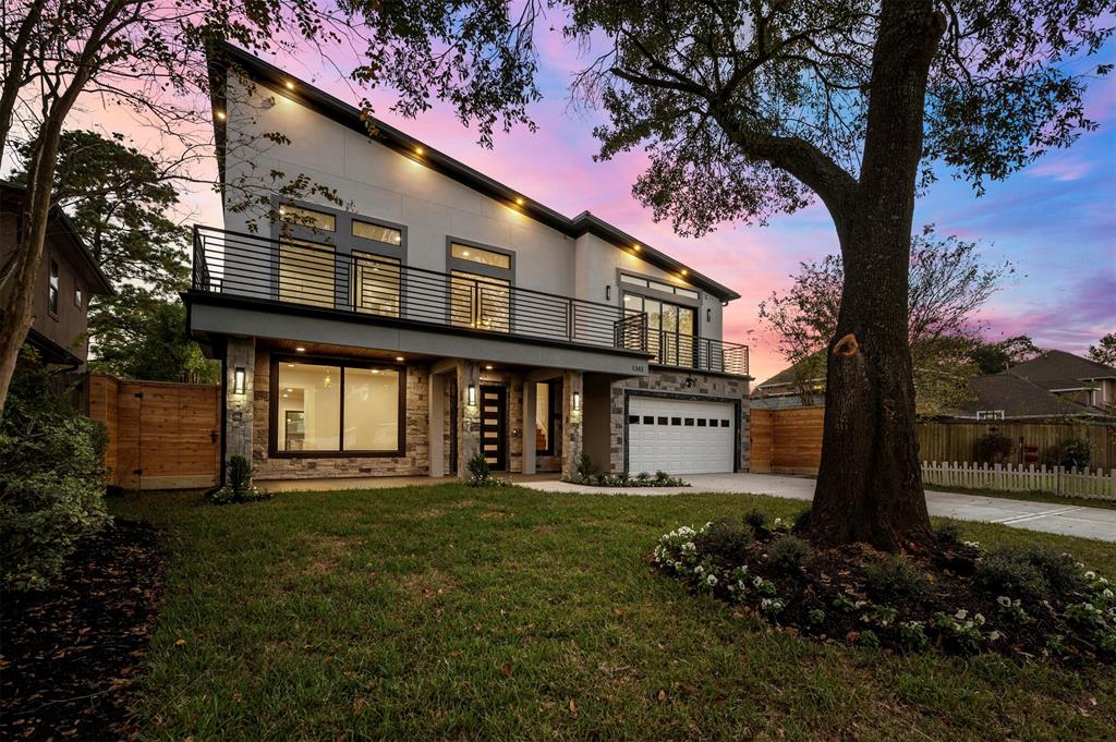 1343 2 Du Barry Lane, Houston, Texas 77018, 4 Bedrooms Bedrooms, 7 Rooms Rooms,4 BathroomsBathrooms,Single-family,For Sale,Du Barry,40384908