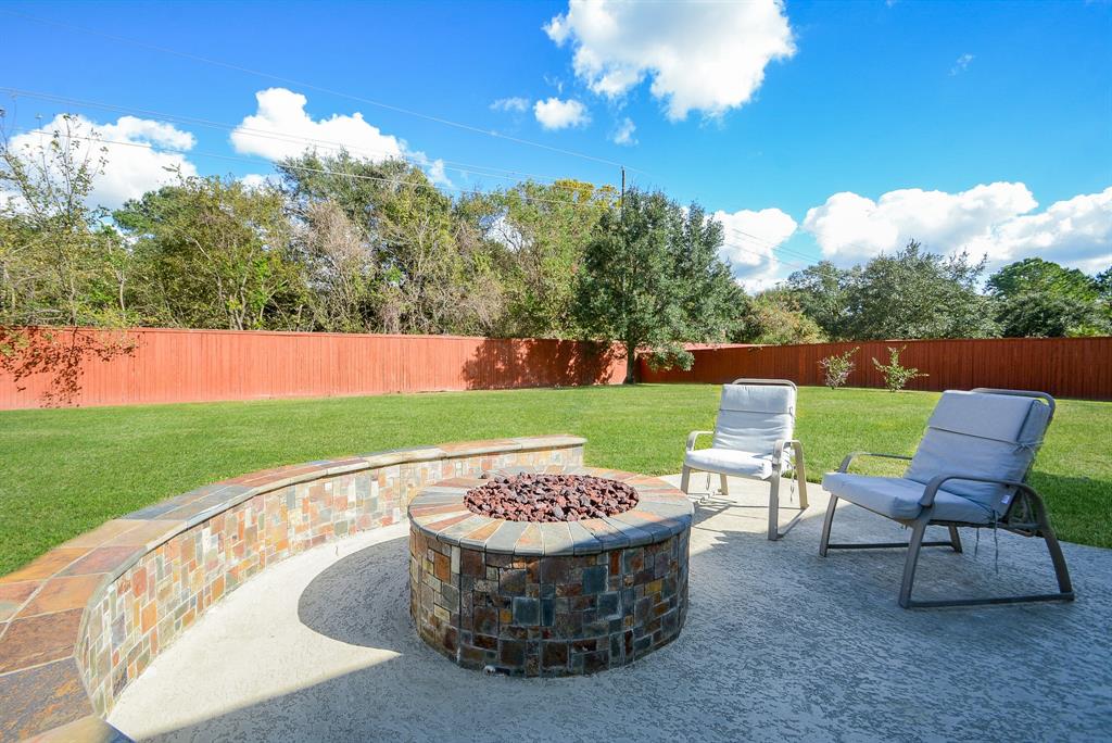 34 2 Highclere Park Drive, Spring, Texas 77379, 5 Bedrooms Bedrooms, 10 Rooms Rooms,3 BathroomsBathrooms,Single-family,For Sale,Highclere Park,87847004