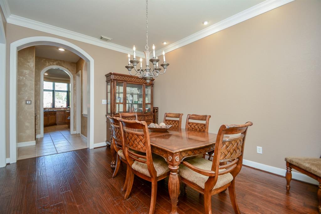 34 2 Highclere Park Drive, Spring, Texas 77379, 5 Bedrooms Bedrooms, 10 Rooms Rooms,3 BathroomsBathrooms,Single-family,For Sale,Highclere Park,87847004