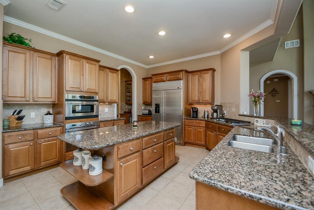 34 2 Highclere Park Drive, Spring, Texas 77379, 5 Bedrooms Bedrooms, 10 Rooms Rooms,3 BathroomsBathrooms,Single-family,For Sale,Highclere Park,87847004